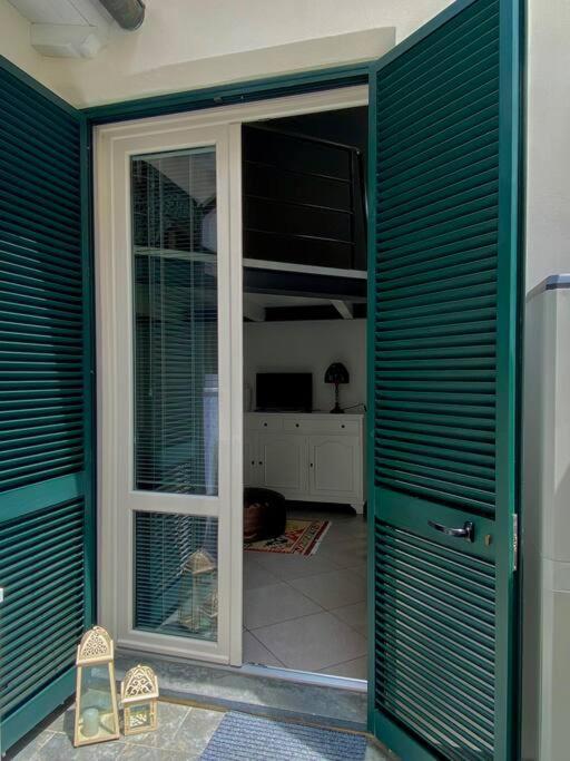 La Casetta In Fondo All'Orto Viareggio Exteriör bild